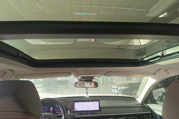Used Honda Inspire New Energy 2023 ePHEV Prestige Edition Headliner