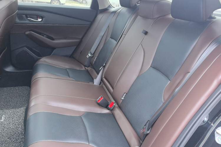Used Honda Inspire New Energy 2023 ePHEV Prestige Edition Left Rear Seat