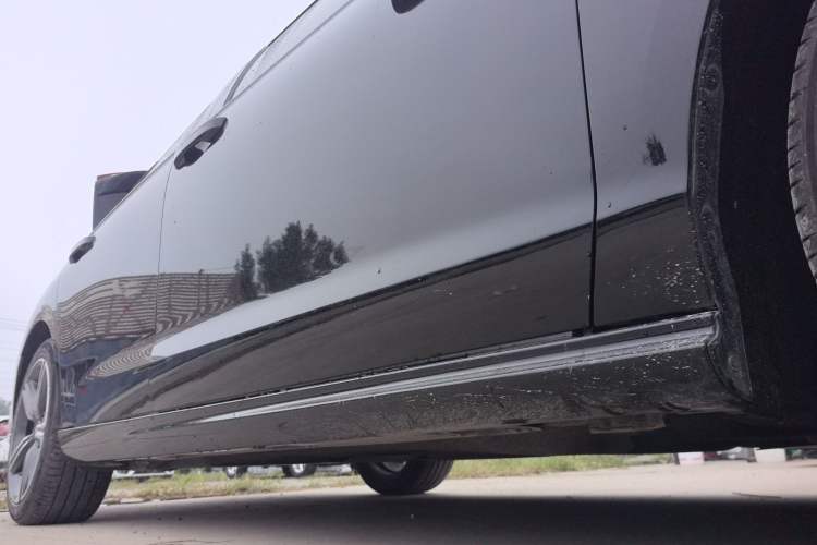 Used Honda Inspire New Energy 2023 ePHEV Prestige Edition Right Side Sill