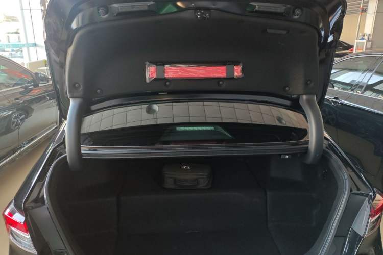 Used Honda Inspire New Energy 2023 ePHEV Prestige Edition Trunk