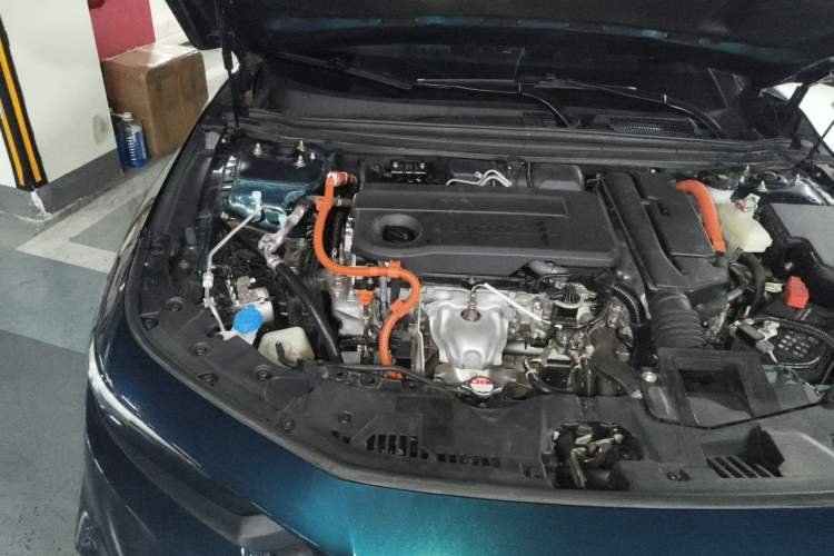 Used Honda Inspire New Energy 2023 ePHEV Smart Edition Engine Bay Right