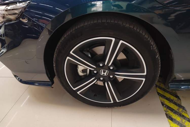 Used Honda Inspire New Energy 2023 ePHEV Smart Edition Exterior 7