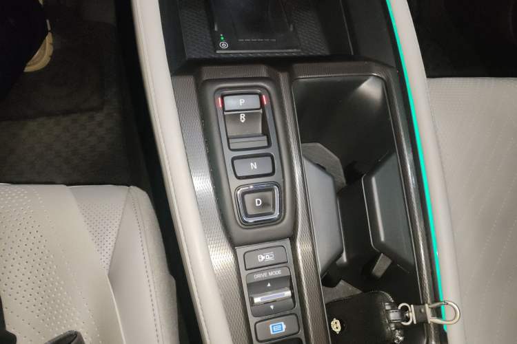 Used Honda Inspire New Energy 2023 ePHEV Smart Edition Gear Lever