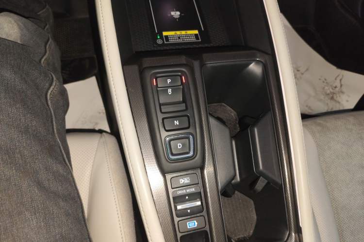 Used Honda Inspire New Energy 2023 ePHEV Smart Edition Gear Lever