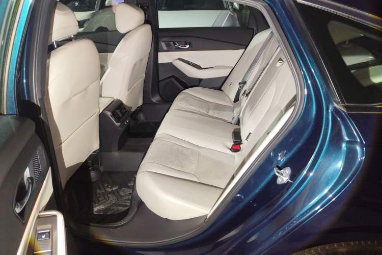 Used Honda Inspire New Energy 2023 ePHEV Smart Edition Interior 4