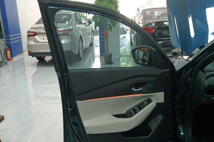 Used Honda Inspire New Energy 2023 ePHEV Smart Edition Interior 7