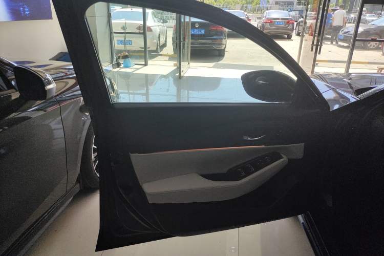 Used Honda Inspire New Energy 2023 ePHEV Smart Edition Left Front Door Interior