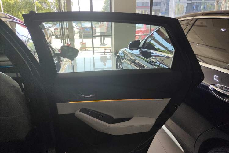 Used Honda Inspire New Energy 2023 ePHEV Smart Edition Right Rear Door Interior