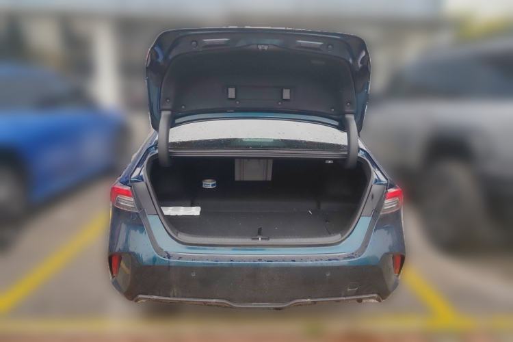 Used Honda Inspire New Energy 2023 ePHEV Smart Edition Trunk