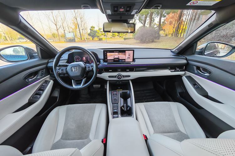 Used Honda Inspire New Energy 2023 ePHEV Smart Edition Interior 3