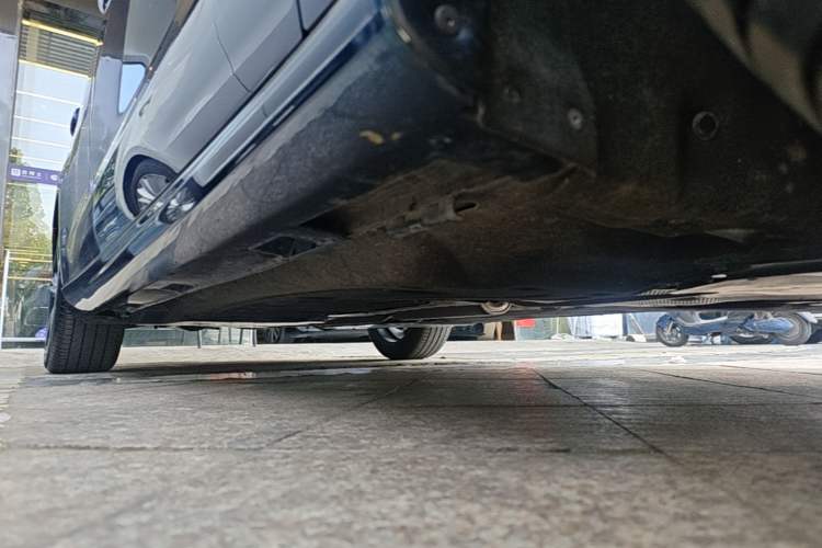 Used Honda Inspire New Energy 2023 ePHEV Smart Edition Right Side Sill