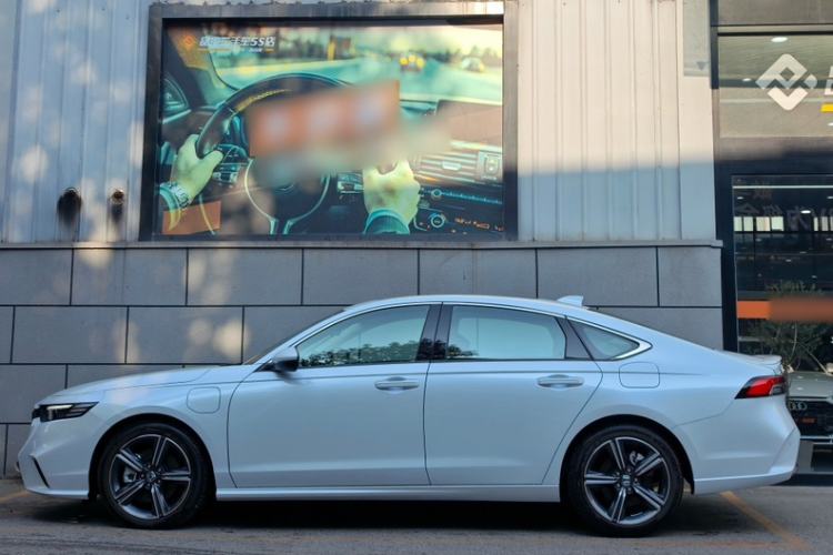 Used Honda Inspire New Energy 2023 ePHEV Prestige Edition Exterior 3