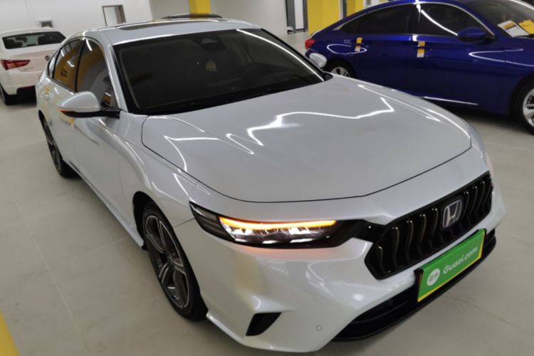 Used Honda Inspire New Energy 2023 ePHEV Prestige Edition Front Right 45 Deg