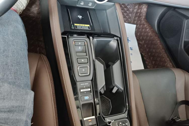 Used Honda Inspire New Energy 2023 ePHEV Prestige Edition Gear Lever
