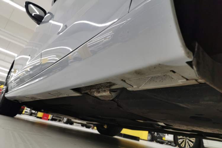 Used Honda Inspire New Energy 2023 ePHEV Prestige Edition Left Side Sill