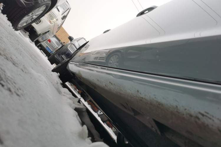 Used Honda Inspire New Energy 2023 ePHEV Prestige Edition Right Side Sill