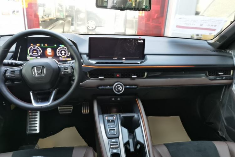 Used Honda Inspire New Energy 2025 Model—e:PHEV Smart Shine Version Center Console