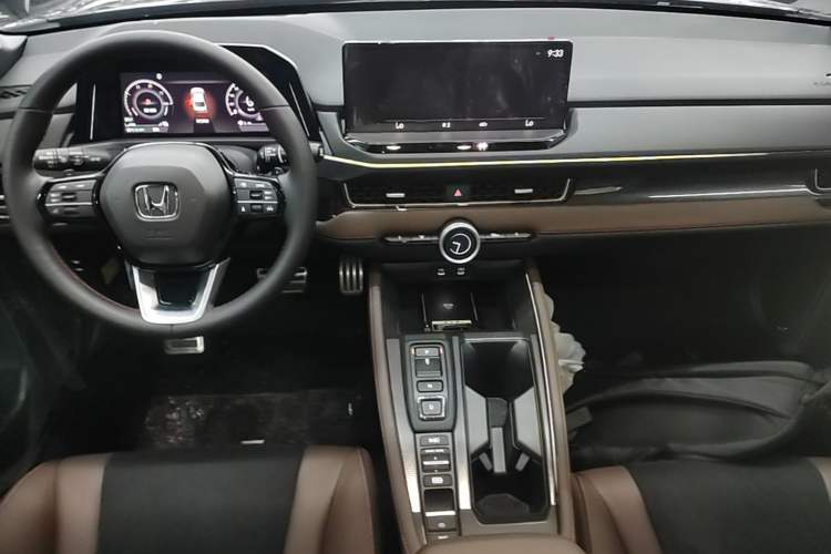 Used Honda Inspire New Energy 2025 Model—e:PHEV Smart Shine Version Center Console