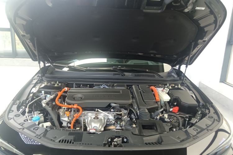 Used Honda Inspire New Energy 2025 Model—e:PHEV Smart Shine Version Engine Bay
