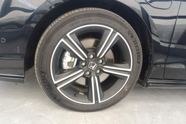 Used Honda Inspire New Energy 2025 Model—e:PHEV Smart Shine Version Exterior 4