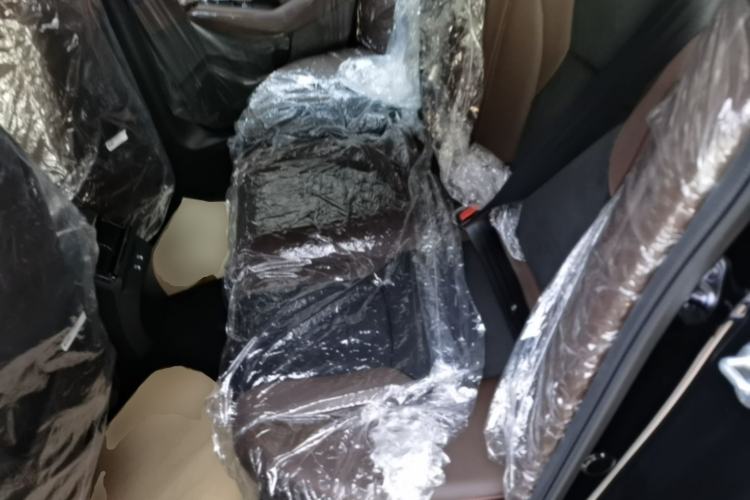 Used Honda Inspire New Energy 2025 Model—e:PHEV Smart Shine Version Left Rear Seat