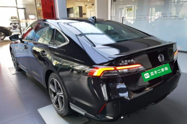 Used Honda Inspire New Energy 2025 Model—e:PHEV Smart Shine Version Rear Left 45 Deg
