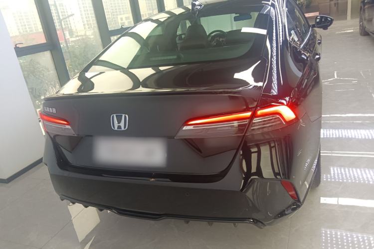 Used Honda Inspire New Energy 2025 Model—e:PHEV Smart Shine Version Rear