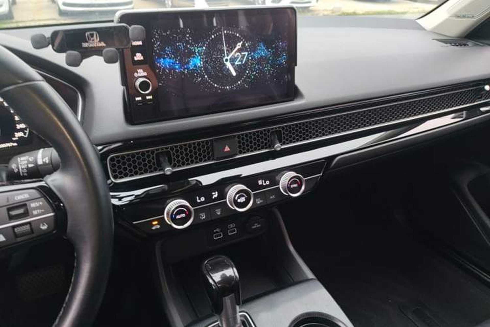 Used Honda Integra 2022 240TURBO CVT Luxury Edition Audio And AC Panel