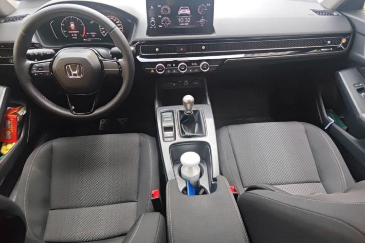Used Honda Integra 2022 240TURBO Manual Exclusive Edition Center Console