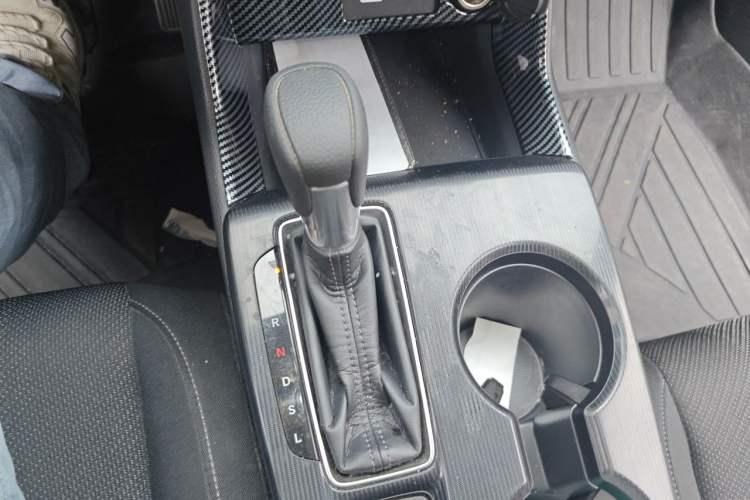 Used Honda Integra 2022 240TURBO CVT Technology Edition Gear Lever