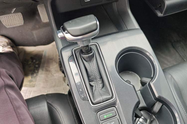 Used Honda Integra 2022 240TURBO CVT Luxury Edition Gear Lever