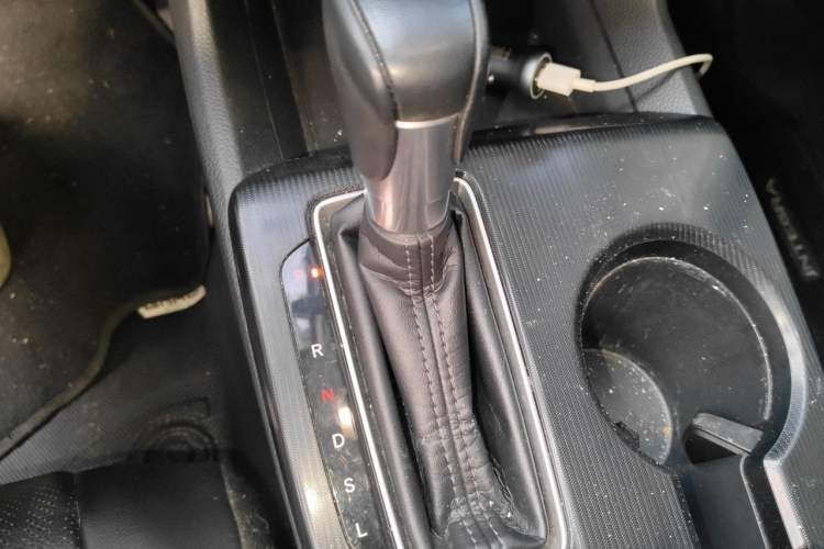 Used Honda Integra 2022 240TURBO CVT Luxury Edition Gear Lever