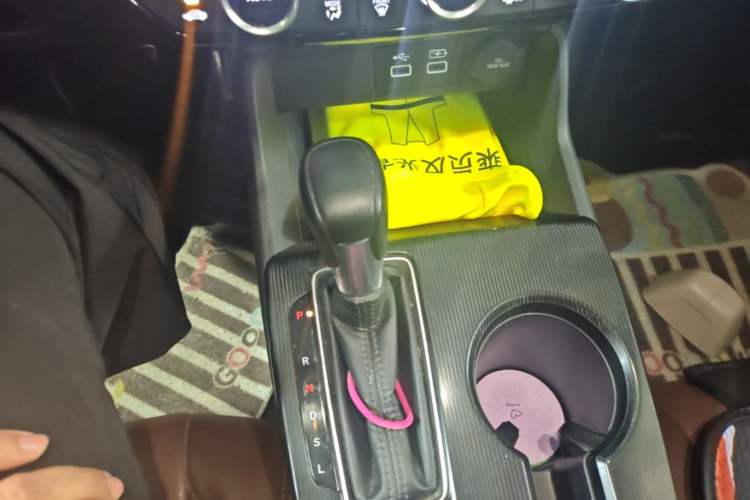 Used Honda Integra 2022 240TURBO CVT Phantom Night·Tech Edition Gear Lever