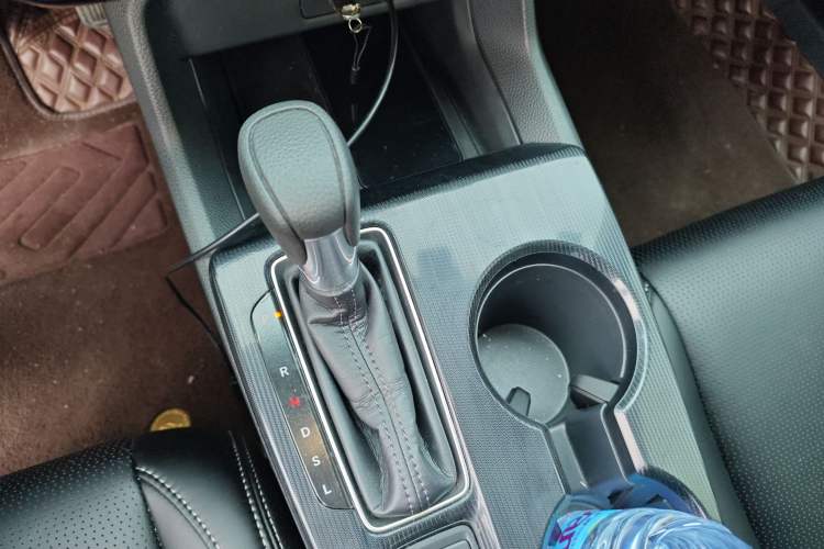 Used Honda Integra 2022 240TURBO CVT Technology Edition Gear Lever