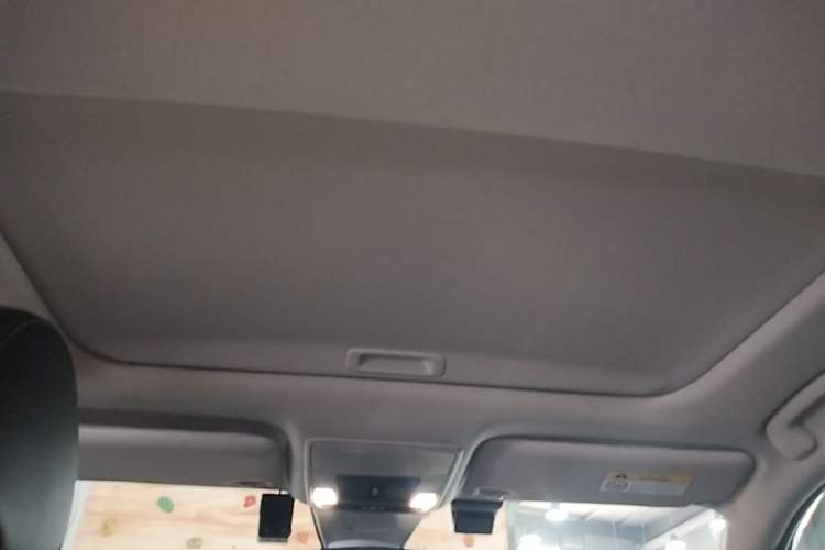 Used Honda Integra 2022 240TURBO CVT Technology Edition Headliner