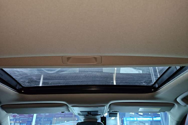 Used Honda Integra 2022 240TURBO CVT Technology Edition Headliner