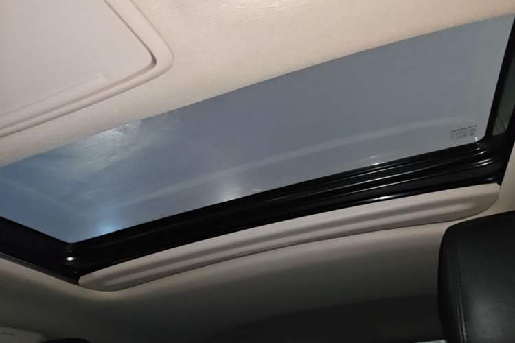 Used Honda Integra 2022 240TURBO CVT Technology Edition Headliner