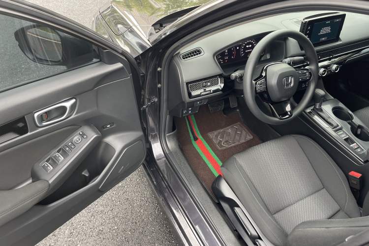 Used Honda Integra 2022 240TURBO CVT Technology Edition Interior 4