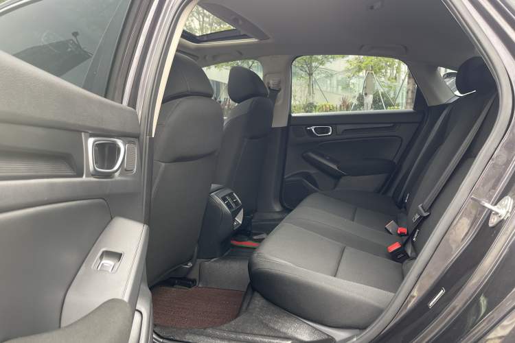 Used Honda Integra 2022 240TURBO CVT Technology Edition Interior 5