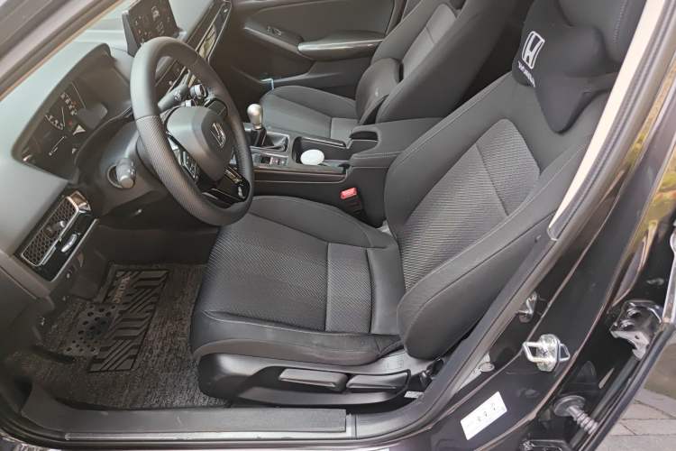 Used Honda Integra 2022 240TURBO Manual Exclusive Edition Left Front Seat