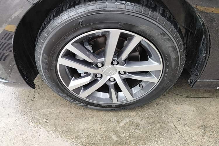 Used Honda Integra 2022 240TURBO CVT Technology Edition Left Front Wheel Hub
