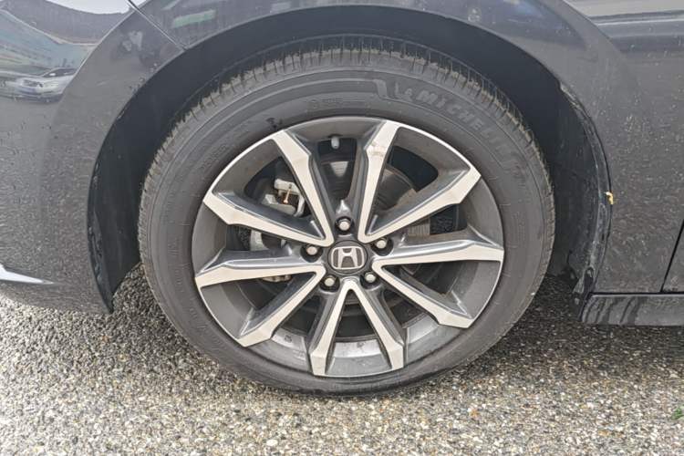 Used Honda Integra 2022 240TURBO CVT Luxury Edition Left Front Wheel Hub