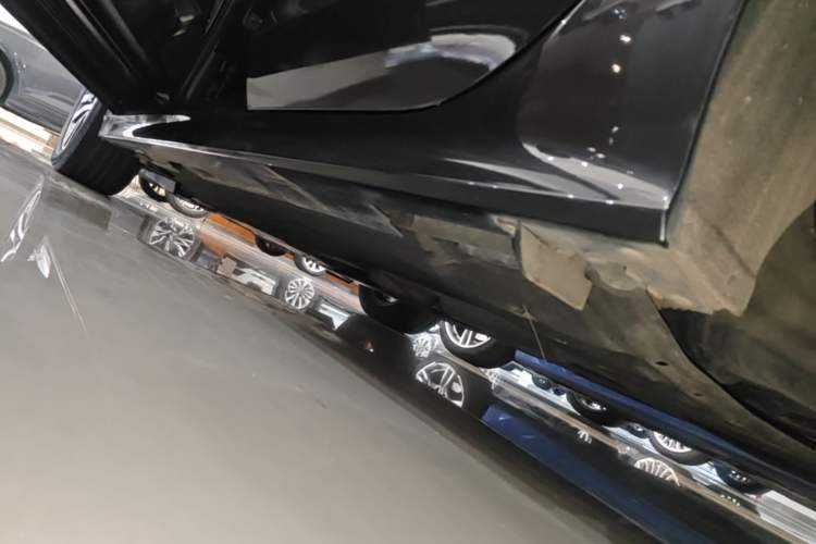 Used Honda Integra 2022 240TURBO CVT Technology Edition Left Side Sill
