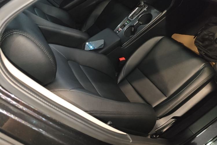 Used Honda Integra 2022 240TURBO CVT Technology Edition Right Front Seat