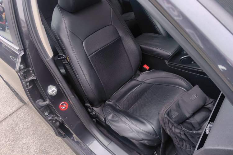 Used Honda Integra 2022 240TURBO CVT Technology Edition Right Front Seat