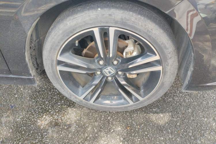 Used Honda Integra 2022 240TURBO CVT Phantom Night Luxury Edition Right Front Wheel Hub