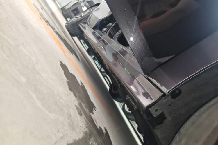 Used Honda Integra 2022 240TURBO CVT Phantom Night·Tech Edition Right Side Sill