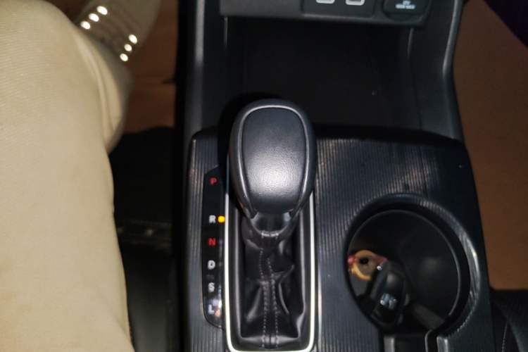 Used Honda Integra 2022 240TURBO CVT Phantom Night Luxury Edition Gear Lever