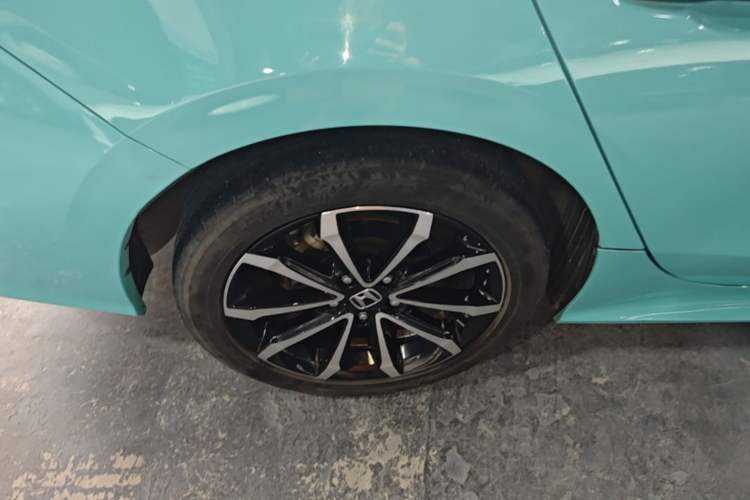 Used Honda Integra 2022 240TURBO CVT Phantom Night·Tech Edition Right Rear Wheel Hub