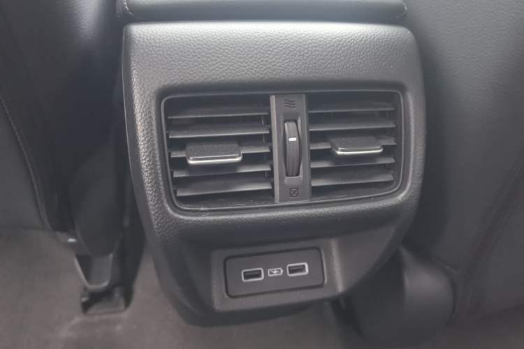 Used Honda Integra 2022 240TURBO CVT Luxury Edition Interior 5